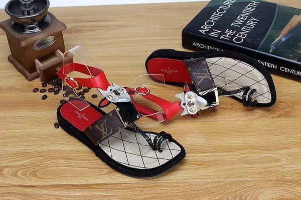 LV Slippers Women--010